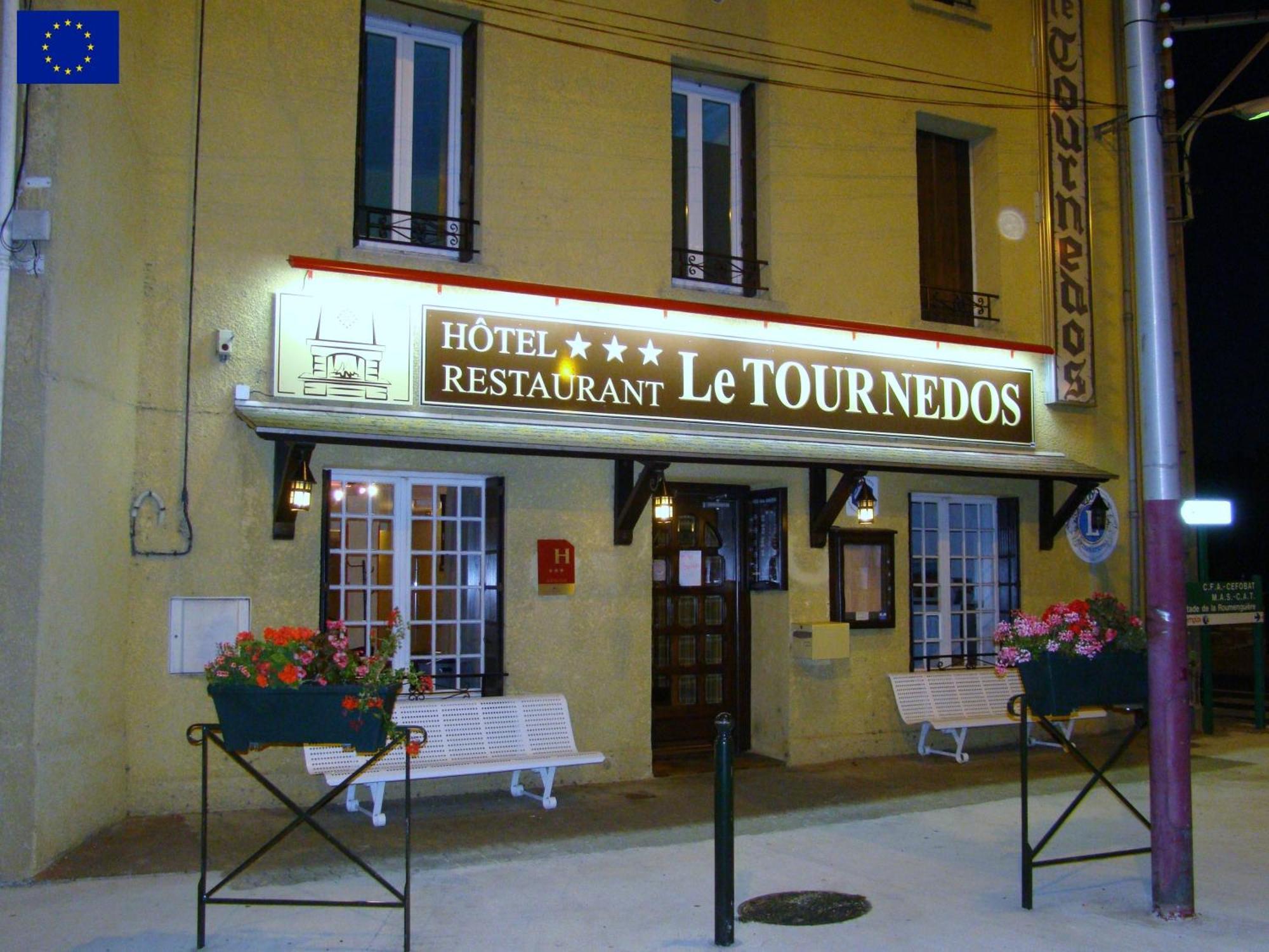 Hotel Le Tournedos Lézignan-Corbières Exteriér fotografie